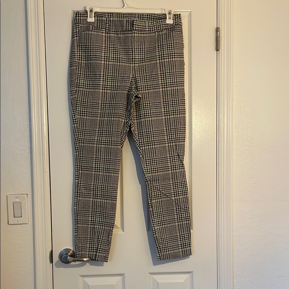 Women’s Black and White Checkered Pants